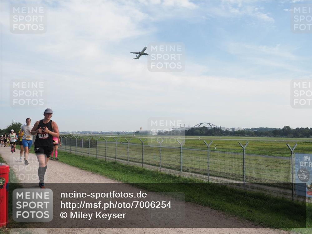 08.09.2024 - Airport Race Miley Keyser http://msf.ph/oto/7006254 08.09.2024 12:27:44 Laufen OLYMPUS, DIGITAL, CAMERA meine-sportfotos.de