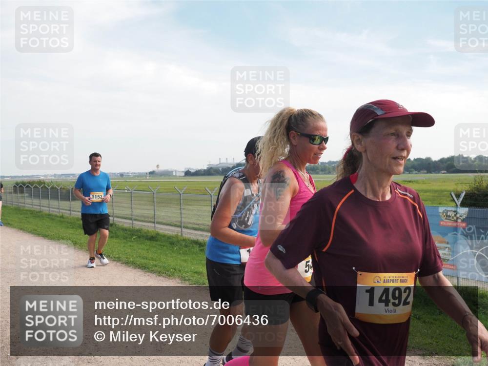 08.09.2024 - Airport Race Miley Keyser http://msf.ph/oto/7006436 08.09.2024 12:27:55 Laufen OLYMPUS, DIGITAL, CAMERA meine-sportfotos.de