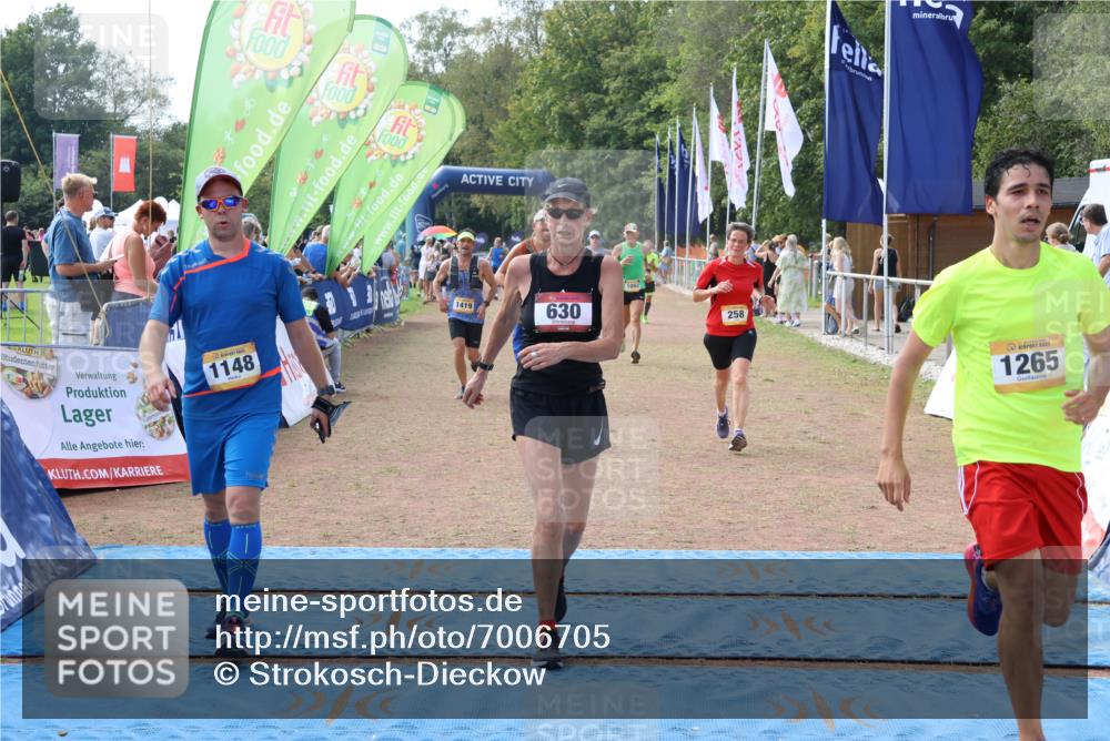 08.09.2024 - Airport Race Strokosch-Dieckow http://msf.ph/oto/7006705 08.09.2024 12:35:00 Ziel 258, 630, 733, 798, 811, 966, 1002, 1050, 1148, 1265, 1419 meine-sportfotos.de