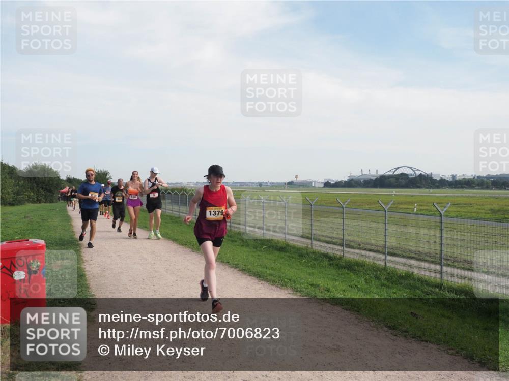 08.09.2024 - Airport Race Miley Keyser http://msf.ph/oto/7006823 08.09.2024 12:28:15 Laufen OLYMPUS, DIGITAL, CAMERA meine-sportfotos.de