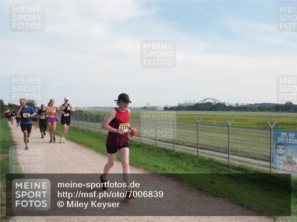 08.09.2024 - Airport Race Miley Keyser http://msf.ph/oto/7006839 08.09.2024 12:28:15 Laufen OLYMPUS, DIGITAL, CAMERA meine-sportfotos.de