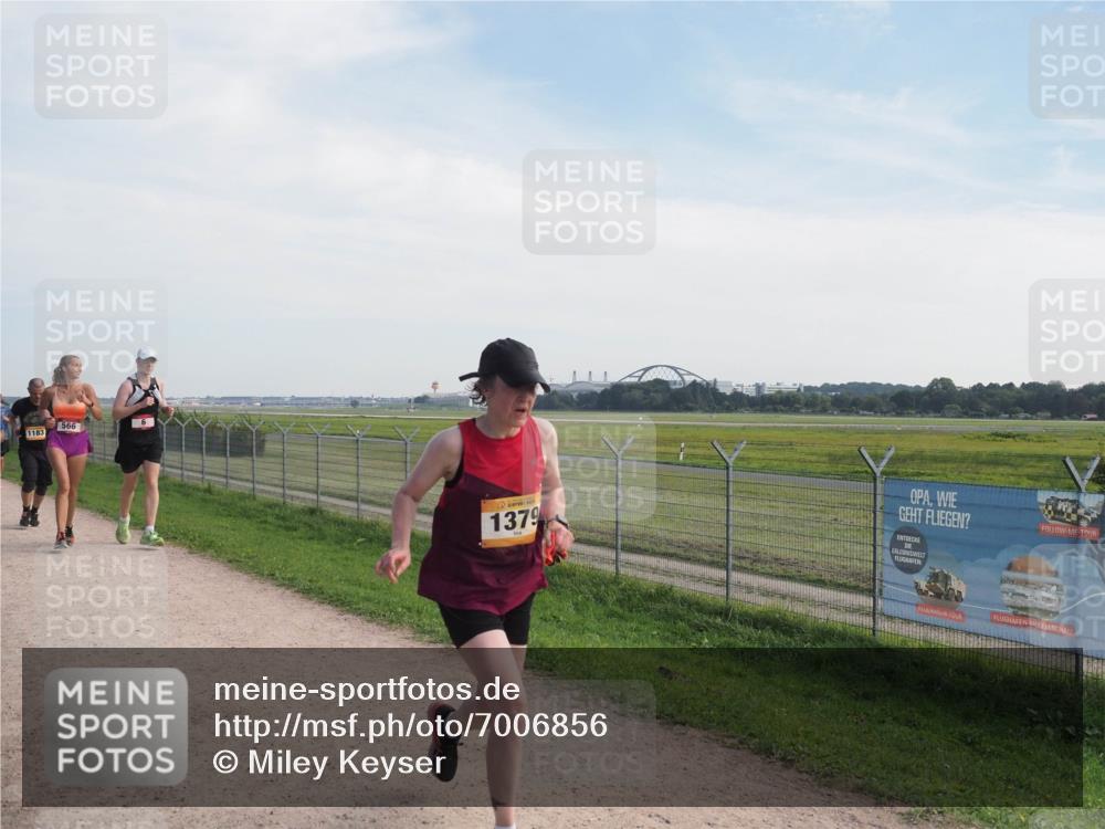 08.09.2024 - Airport Race Miley Keyser http://msf.ph/oto/7006856 08.09.2024 12:28:16 Laufen OLYMPUS, DIGITAL, CAMERA meine-sportfotos.de