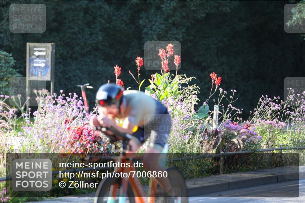 08.09.2024 - Stadtparktriathlon Zöllner http://msf.ph/oto/7006860 08.09.2024 08:48:39 Radfahren 53, 69 meine-sportfotos.de