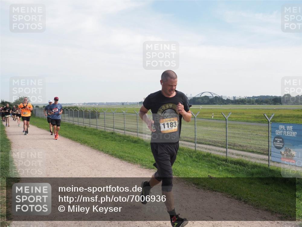 08.09.2024 - Airport Race Miley Keyser http://msf.ph/oto/7006936 08.09.2024 12:28:20 Laufen OLYMPUS, DIGITAL, CAMERA meine-sportfotos.de