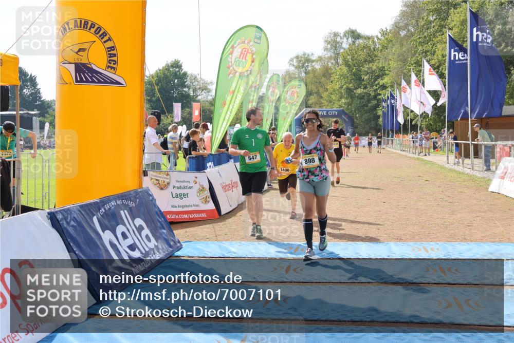 08.09.2024 - Airport Race Strokosch-Dieckow http://msf.ph/oto/7007101 08.09.2024 12:58:25 Ziel 547, 810, 898, 1179, 1366, 1400, 1535 meine-sportfotos.de