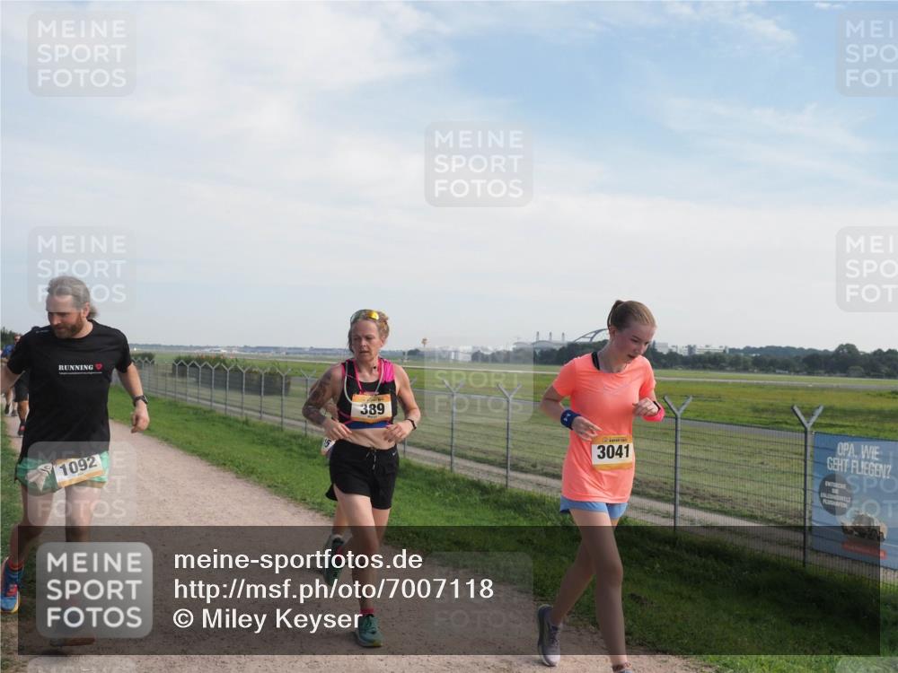 08.09.2024 - Airport Race Miley Keyser http://msf.ph/oto/7007118 08.09.2024 12:28:28 Laufen OLYMPUS, DIGITAL, CAMERA meine-sportfotos.de