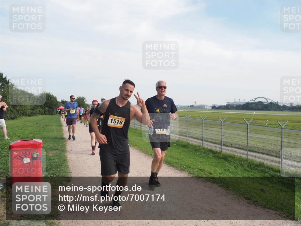 08.09.2024 - Airport Race Miley Keyser http://msf.ph/oto/7007174 08.09.2024 12:28:32 Laufen OLYMPUS, DIGITAL, CAMERA meine-sportfotos.de