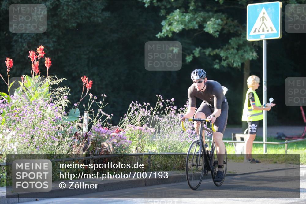 08.09.2024 - Stadtparktriathlon Zöllner http://msf.ph/oto/7007193 08.09.2024 08:50:23 Radfahren 1, 19, 32, 86 meine-sportfotos.de