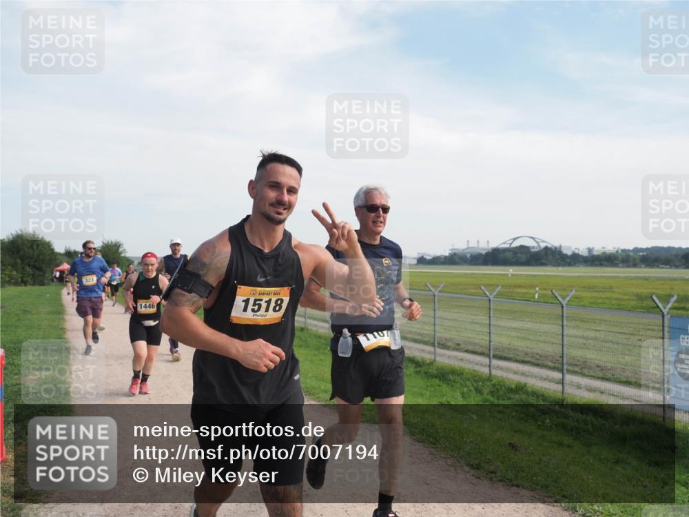 08.09.2024 - Airport Race Miley Keyser http://msf.ph/oto/7007194 08.09.2024 12:28:33 Laufen OLYMPUS, DIGITAL, CAMERA meine-sportfotos.de