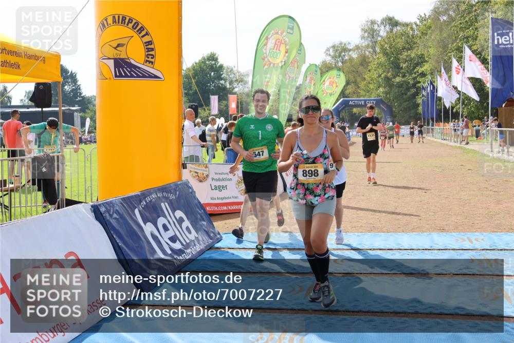 08.09.2024 - Airport Race Strokosch-Dieckow http://msf.ph/oto/7007227 08.09.2024 12:58:26 Ziel 547, 898, 1179, 1400, 1535 meine-sportfotos.de