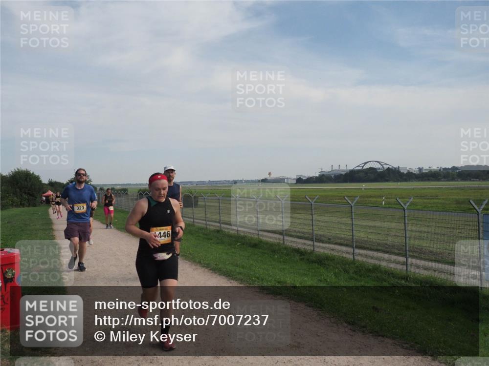 08.09.2024 - Airport Race Miley Keyser http://msf.ph/oto/7007237 08.09.2024 12:28:34 Laufen OLYMPUS, DIGITAL, CAMERA meine-sportfotos.de