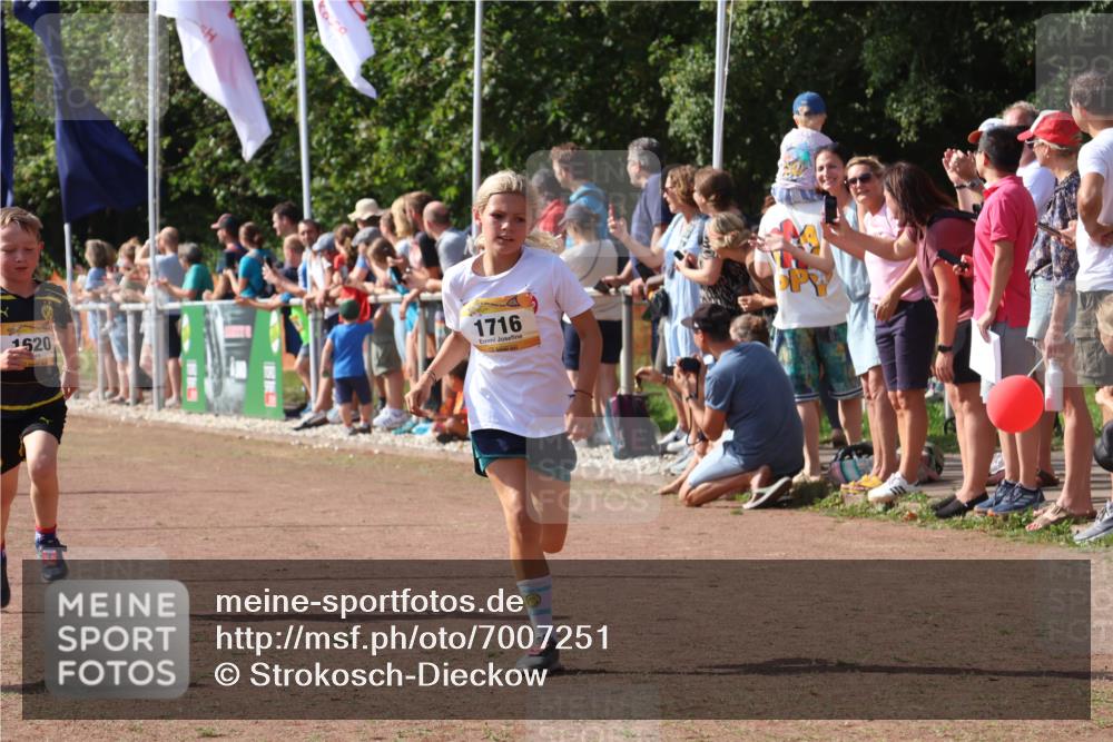 08.09.2024 - Airport Race Strokosch-Dieckow http://msf.ph/oto/7007251 08.09.2024 11:28:32 Ziel 1620, 1632, 1716, 1739, 1779, 1790, 1858, 1918, 3419, 3426 meine-sportfotos.de