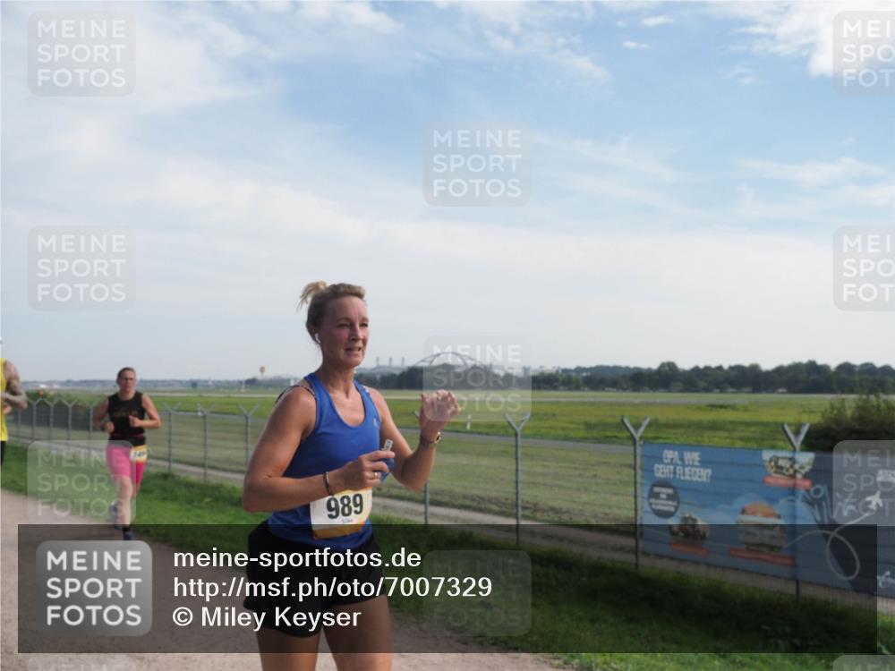 08.09.2024 - Airport Race Miley Keyser http://msf.ph/oto/7007329 08.09.2024 12:28:38 Laufen OLYMPUS, DIGITAL, CAMERA meine-sportfotos.de