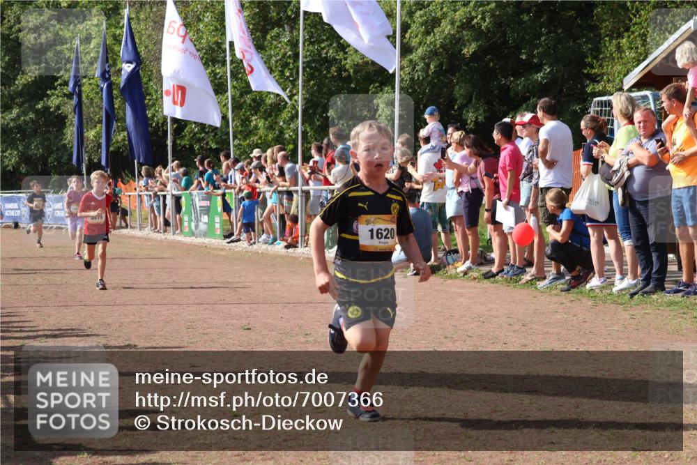 08.09.2024 - Airport Race Strokosch-Dieckow http://msf.ph/oto/7007366 08.09.2024 11:28:34 Ziel 1620, 1716, 1739, 1760, 1771, 1779, 1790, 1858, 1918, 3419, 3426 meine-sportfotos.de