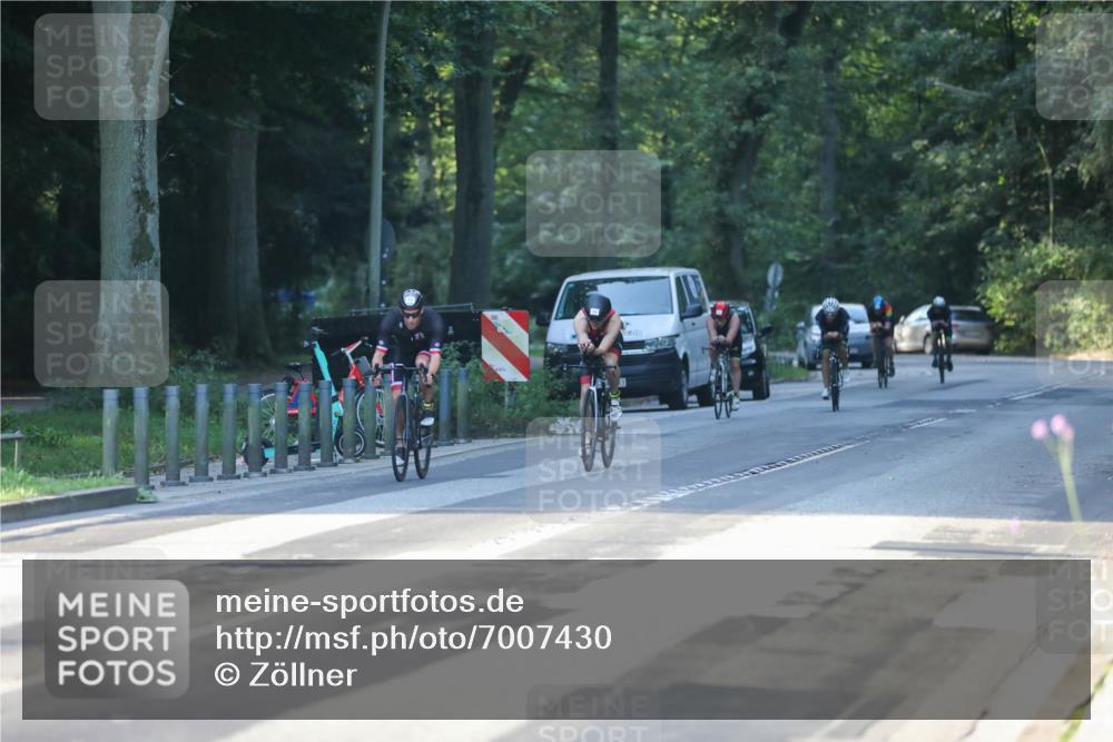 08.09.2024 - Stadtparktriathlon Zöllner http://msf.ph/oto/7007430 08.09.2024 08:51:09 Radfahren 20, 33, 71, 77, 80, 83 meine-sportfotos.de