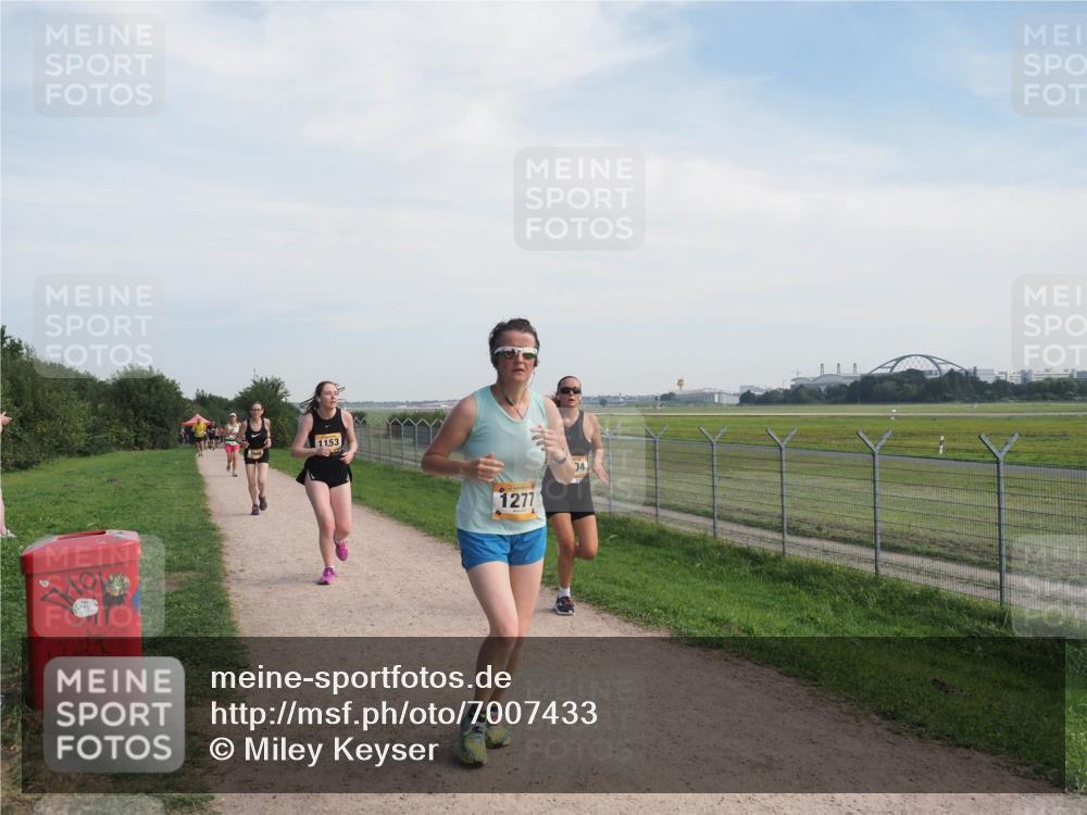 08.09.2024 - Airport Race Miley Keyser http://msf.ph/oto/7007433 08.09.2024 12:28:43 Laufen OLYMPUS, DIGITAL, CAMERA meine-sportfotos.de