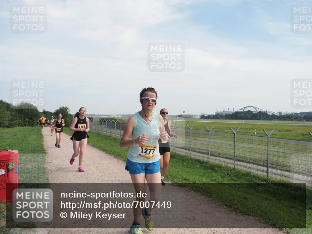 08.09.2024 - Airport Race Miley Keyser http://msf.ph/oto/7007449 08.09.2024 12:28:43 Laufen OLYMPUS, DIGITAL, CAMERA meine-sportfotos.de
