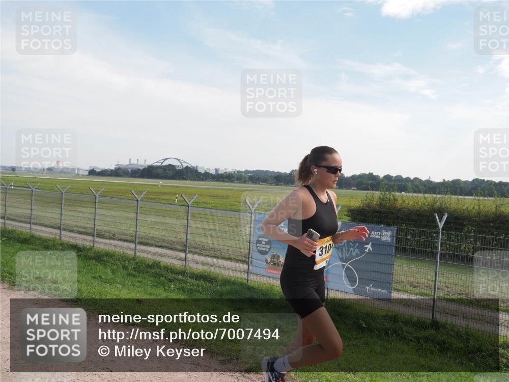 08.09.2024 - Airport Race Miley Keyser http://msf.ph/oto/7007494 08.09.2024 12:28:45 Laufen OLYMPUS, DIGITAL, CAMERA meine-sportfotos.de