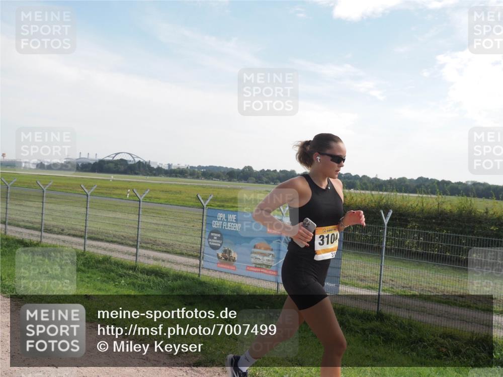 08.09.2024 - Airport Race Miley Keyser http://msf.ph/oto/7007499 08.09.2024 12:28:45 Laufen OLYMPUS, DIGITAL, CAMERA meine-sportfotos.de