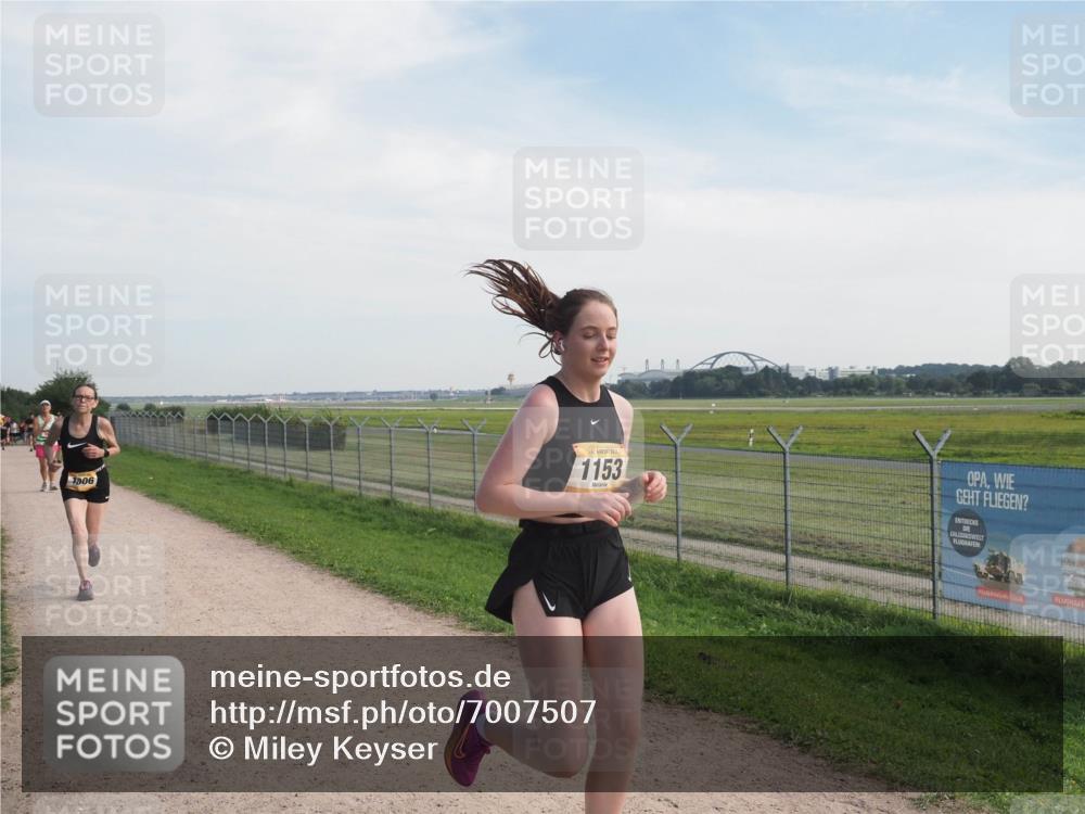 08.09.2024 - Airport Race Miley Keyser http://msf.ph/oto/7007507 08.09.2024 12:28:46 Laufen OLYMPUS, DIGITAL, CAMERA meine-sportfotos.de