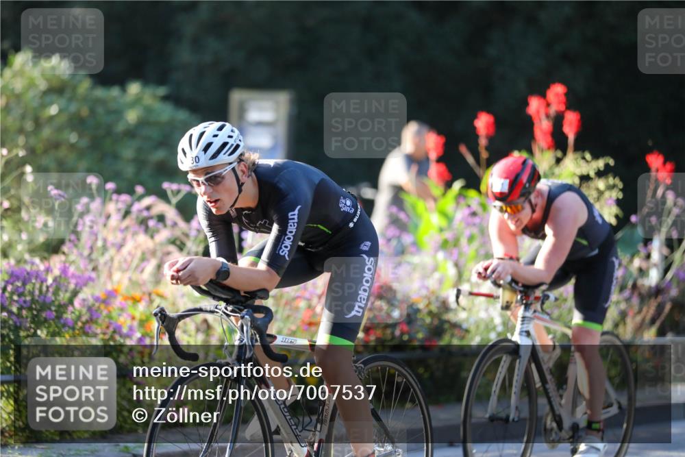 08.09.2024 - Stadtparktriathlon Zöllner http://msf.ph/oto/7007537 08.09.2024 08:51:14 Radfahren 20, 33, 71, 77, 80, 83 meine-sportfotos.de