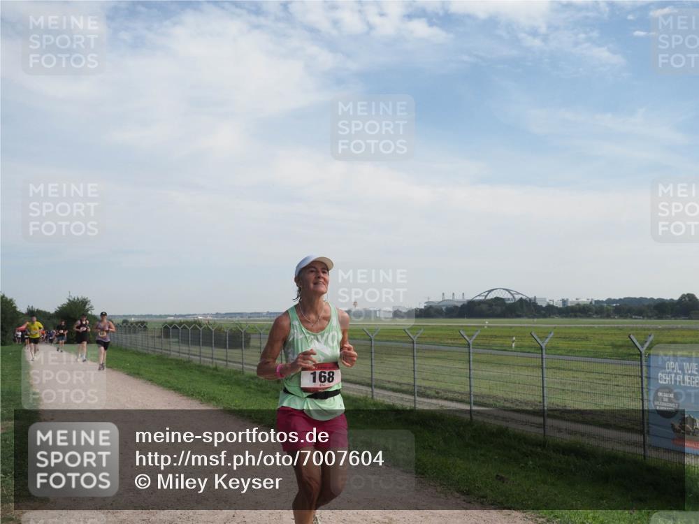 08.09.2024 - Airport Race Miley Keyser http://msf.ph/oto/7007604 08.09.2024 12:28:52 Laufen OLYMPUS, DIGITAL, CAMERA meine-sportfotos.de