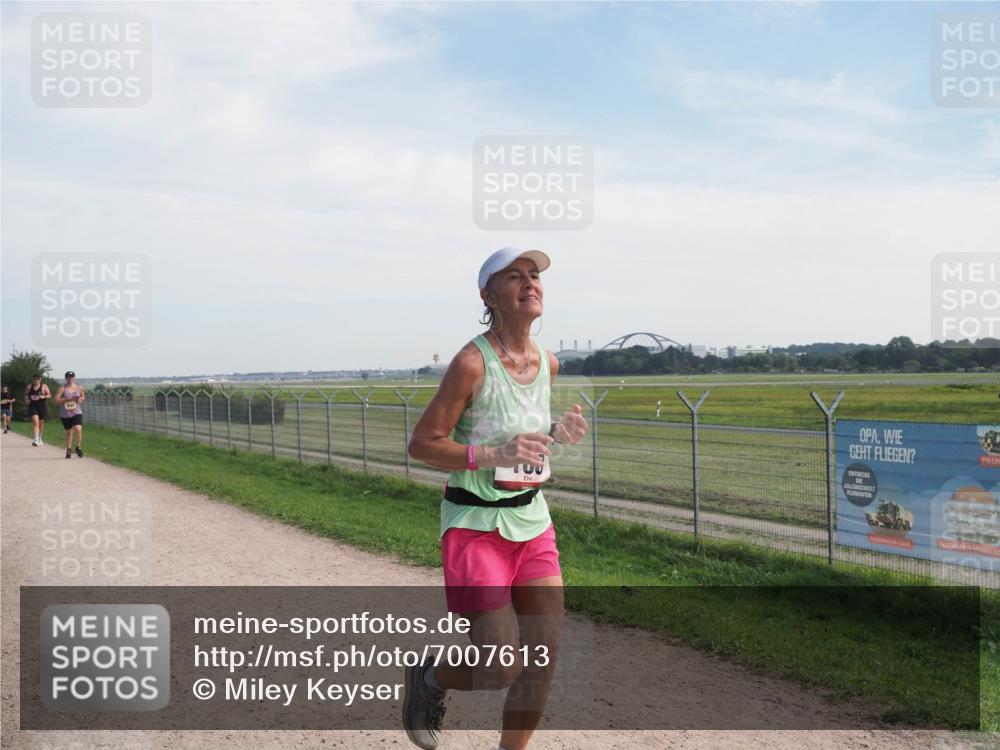 08.09.2024 - Airport Race Miley Keyser http://msf.ph/oto/7007613 08.09.2024 12:28:52 Laufen OLYMPUS, DIGITAL, CAMERA meine-sportfotos.de