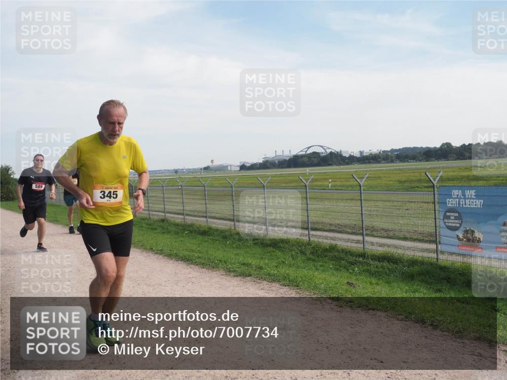 08.09.2024 - Airport Race Miley Keyser http://msf.ph/oto/7007734 08.09.2024 12:29:03 Laufen OLYMPUS, DIGITAL, CAMERA meine-sportfotos.de