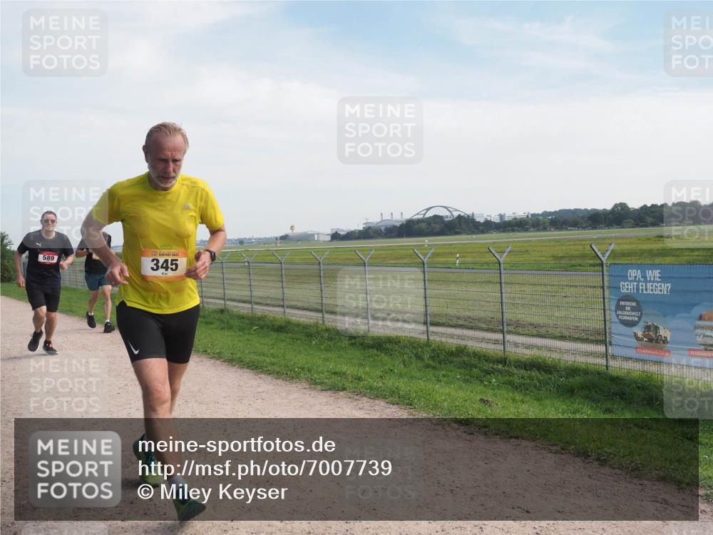 08.09.2024 - Airport Race Miley Keyser http://msf.ph/oto/7007739 08.09.2024 12:29:04 Laufen OLYMPUS, DIGITAL, CAMERA meine-sportfotos.de