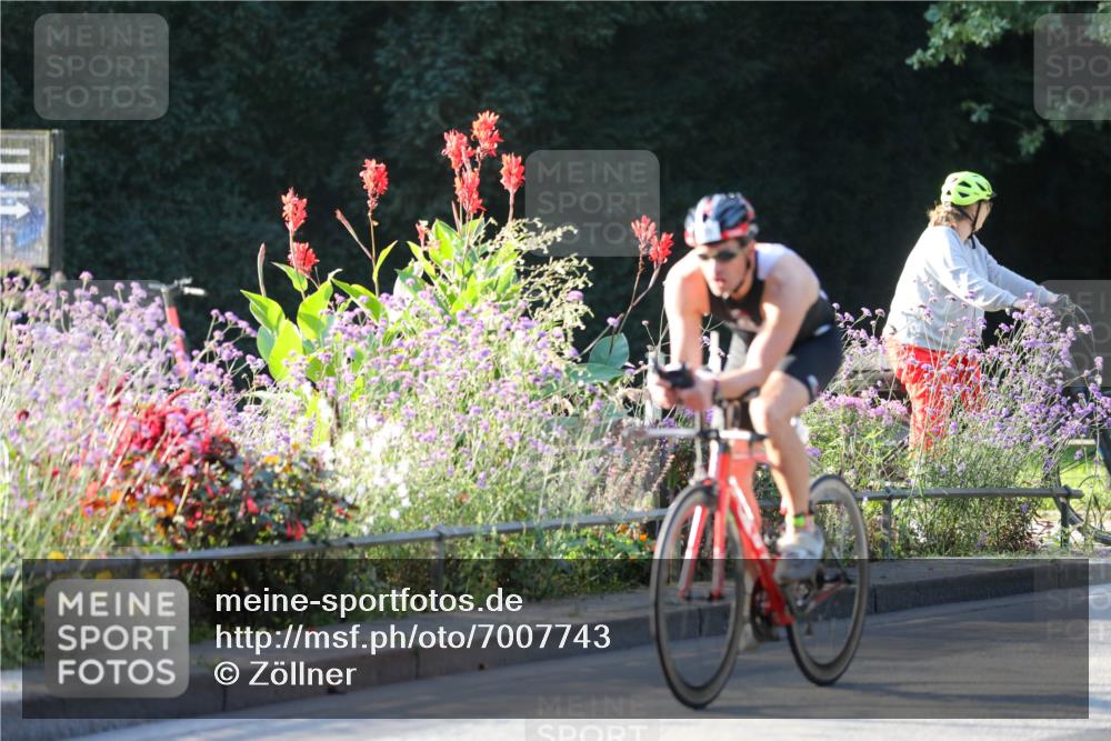 08.09.2024 - Stadtparktriathlon Zöllner http://msf.ph/oto/7007743 08.09.2024 08:51:53 Radfahren 18, 44, 55, 66 meine-sportfotos.de
