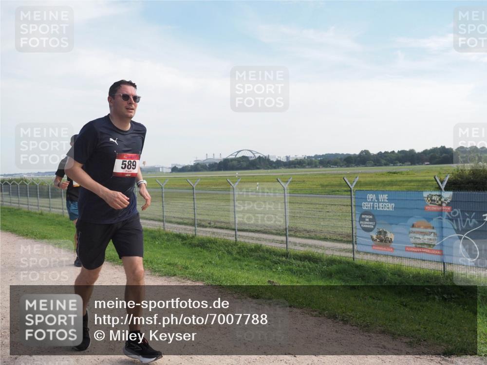 08.09.2024 - Airport Race Miley Keyser http://msf.ph/oto/7007788 08.09.2024 12:29:06 Laufen OLYMPUS, DIGITAL, CAMERA meine-sportfotos.de