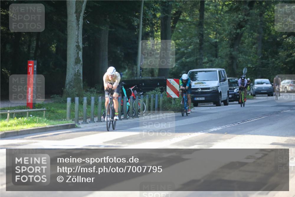 08.09.2024 - Stadtparktriathlon Zöllner http://msf.ph/oto/7007795 08.09.2024 08:51:57 Radfahren 3, 18, 44, 66 meine-sportfotos.de