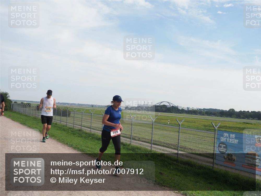 08.09.2024 - Airport Race Miley Keyser http://msf.ph/oto/7007912 08.09.2024 12:29:17 Laufen OLYMPUS, DIGITAL, CAMERA meine-sportfotos.de