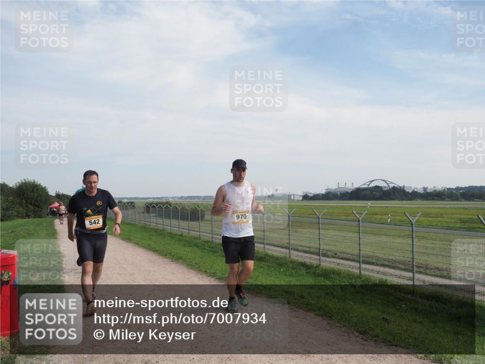08.09.2024 - Airport Race Miley Keyser http://msf.ph/oto/7007934 08.09.2024 12:29:18 Laufen OLYMPUS, DIGITAL, CAMERA meine-sportfotos.de