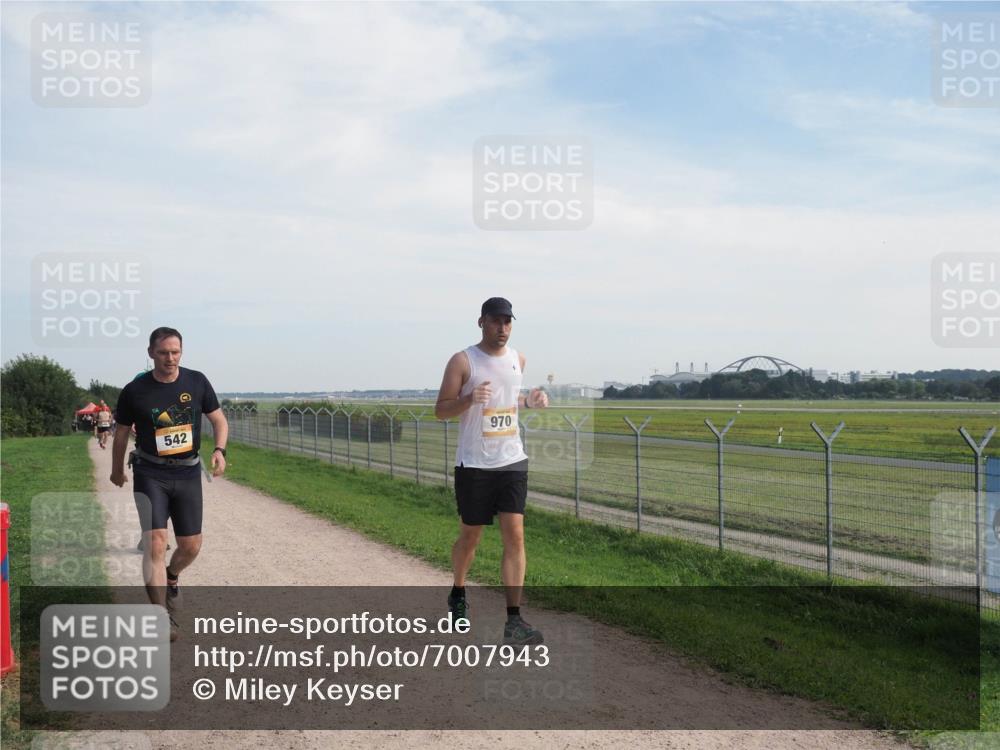 08.09.2024 - Airport Race Miley Keyser http://msf.ph/oto/7007943 08.09.2024 12:29:18 Laufen OLYMPUS, DIGITAL, CAMERA meine-sportfotos.de