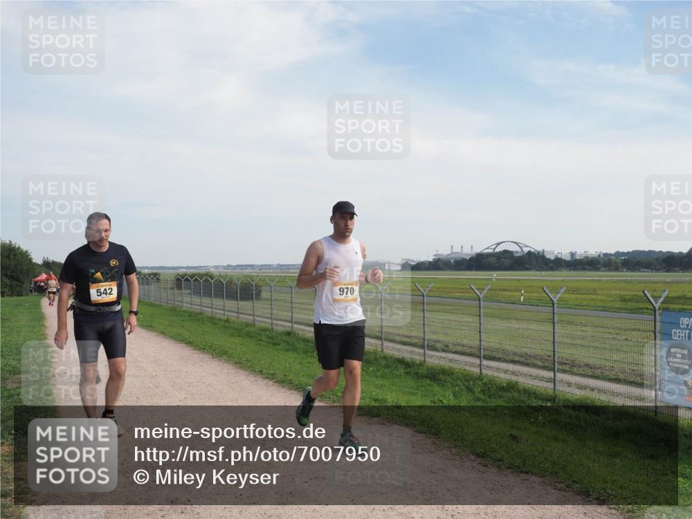 08.09.2024 - Airport Race Miley Keyser http://msf.ph/oto/7007950 08.09.2024 12:29:18 Laufen OLYMPUS, DIGITAL, CAMERA meine-sportfotos.de