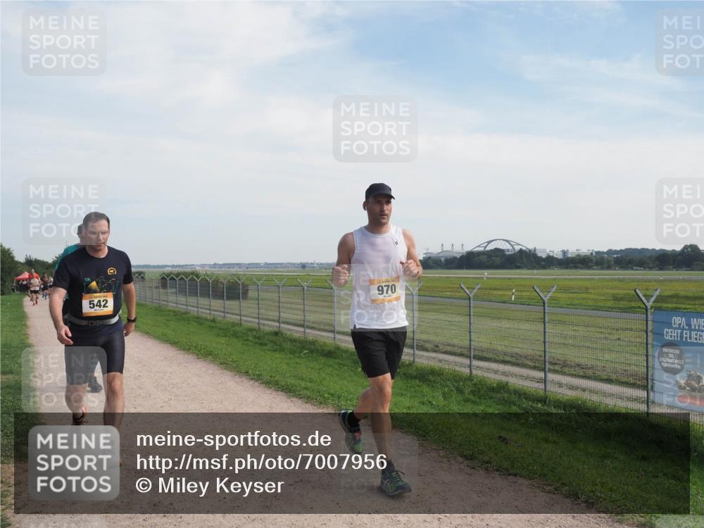 08.09.2024 - Airport Race Miley Keyser http://msf.ph/oto/7007956 08.09.2024 12:29:19 Laufen OLYMPUS, DIGITAL, CAMERA meine-sportfotos.de