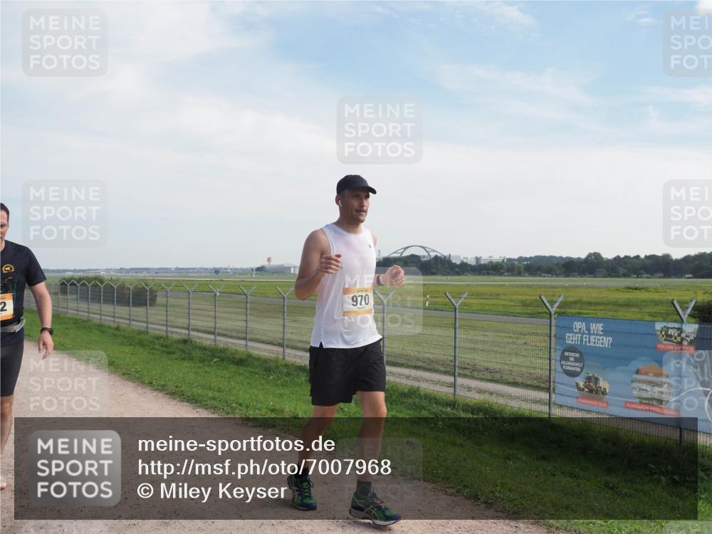 08.09.2024 - Airport Race Miley Keyser http://msf.ph/oto/7007968 08.09.2024 12:29:19 Laufen OLYMPUS, DIGITAL, CAMERA meine-sportfotos.de