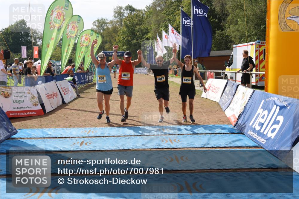 08.09.2024 - Airport Race Strokosch-Dieckow http://msf.ph/oto/7007981 08.09.2024 12:58:41 Ziel 780, 835, 849, 850, 1067, 1354 meine-sportfotos.de