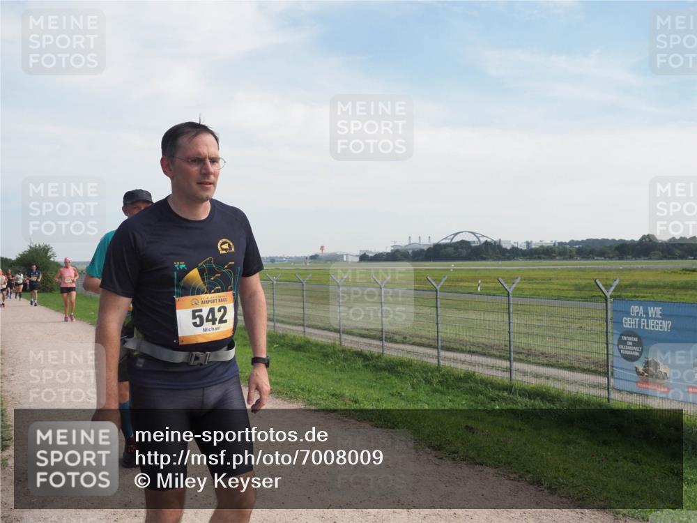 08.09.2024 - Airport Race Miley Keyser http://msf.ph/oto/7008009 08.09.2024 12:29:20 Laufen OLYMPUS, DIGITAL, CAMERA meine-sportfotos.de