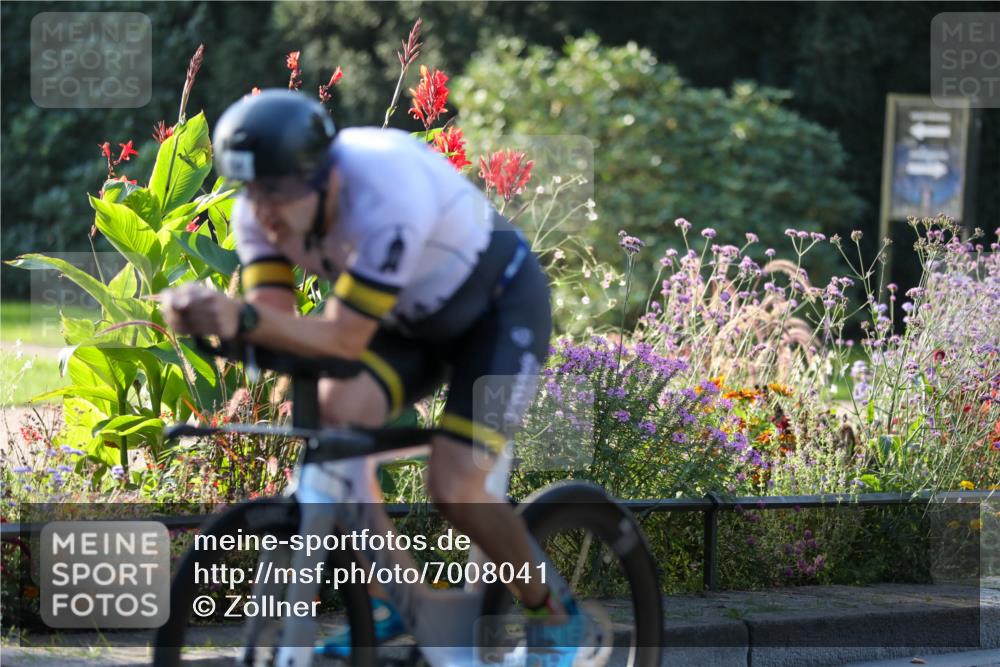 08.09.2024 - Stadtparktriathlon Zöllner http://msf.ph/oto/7008041 08.09.2024 08:52:15 Radfahren 31, 35, 40, 54, 72, 76 meine-sportfotos.de
