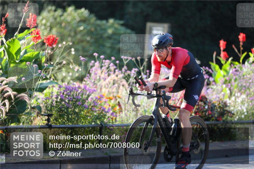 08.09.2024 - Stadtparktriathlon Zöllner http://msf.ph/oto/7008060 08.09.2024 08:52:16 Radfahren 31, 35, 40, 54, 63, 72, 76 meine-sportfotos.de