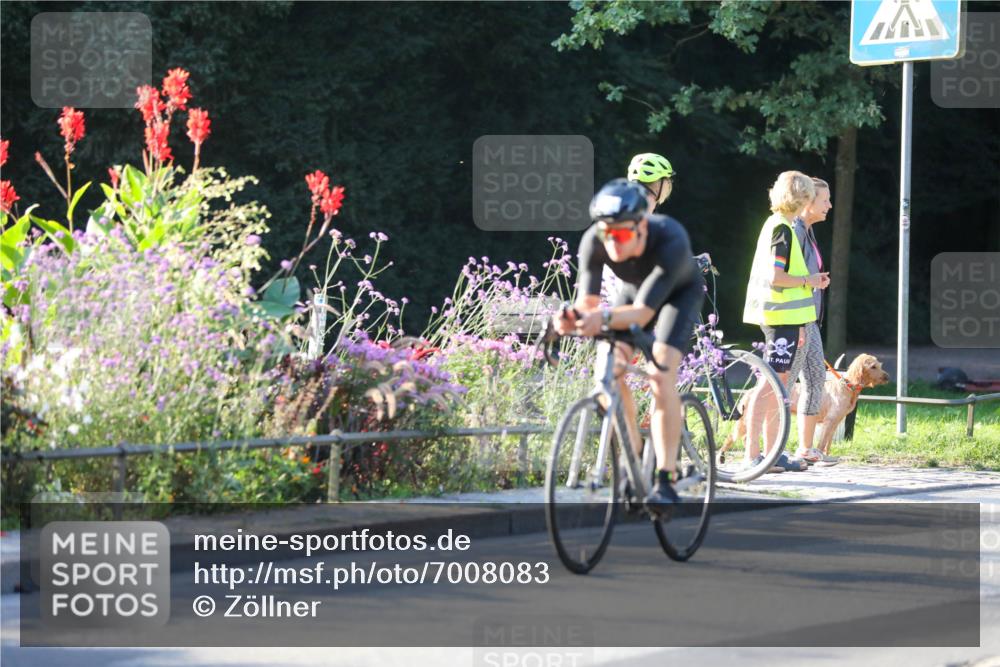 08.09.2024 - Stadtparktriathlon Zöllner http://msf.ph/oto/7008083 08.09.2024 08:52:18 Radfahren 21, 31, 35, 40, 63, 72, 76 meine-sportfotos.de