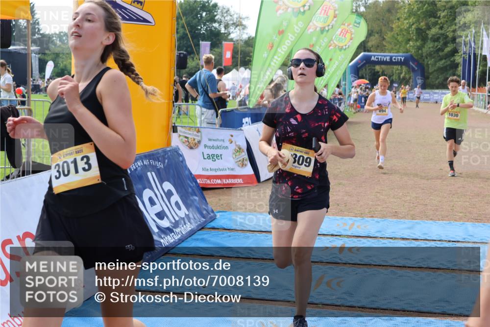 08.09.2024 - Airport Race Strokosch-Dieckow http://msf.ph/oto/7008139 08.09.2024 12:35:22 Ziel 498, 716, 763, 894, 1030, 1095, 1309, 3013 meine-sportfotos.de