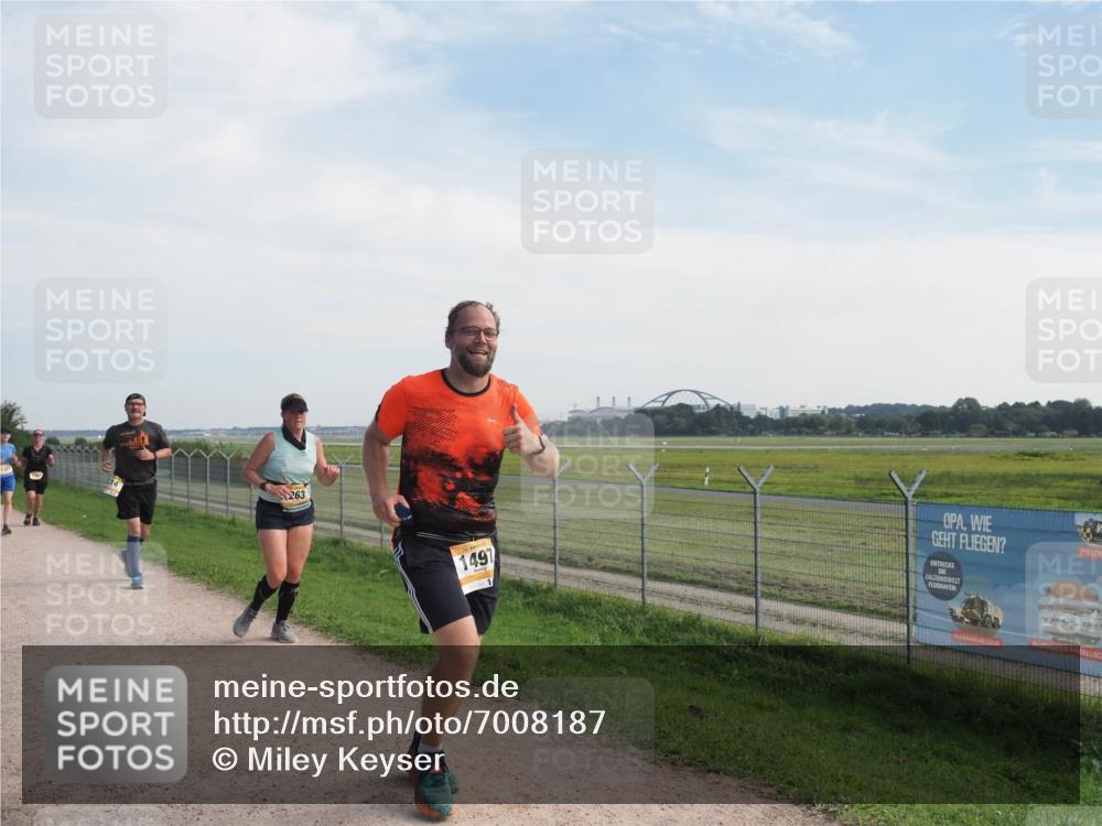 08.09.2024 - Airport Race Miley Keyser http://msf.ph/oto/7008187 08.09.2024 12:29:34 Laufen OLYMPUS, DIGITAL, CAMERA meine-sportfotos.de