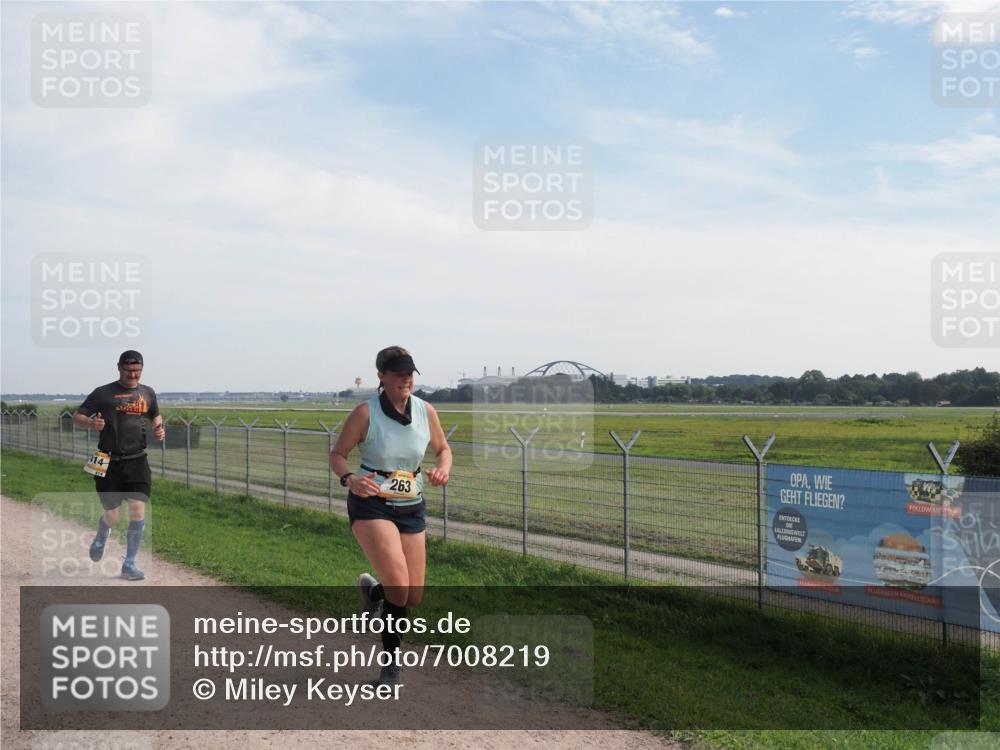 08.09.2024 - Airport Race Miley Keyser http://msf.ph/oto/7008219 08.09.2024 12:29:35 Laufen OLYMPUS, DIGITAL, CAMERA meine-sportfotos.de