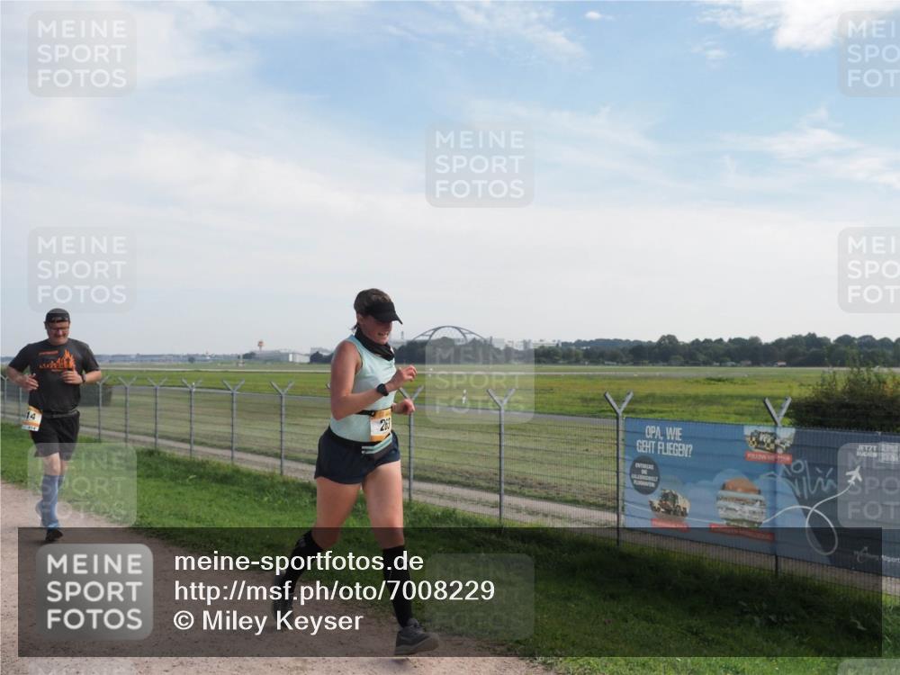 08.09.2024 - Airport Race Miley Keyser http://msf.ph/oto/7008229 08.09.2024 12:29:35 Laufen OLYMPUS, DIGITAL, CAMERA meine-sportfotos.de