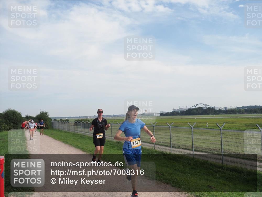 08.09.2024 - Airport Race Miley Keyser http://msf.ph/oto/7008316 08.09.2024 12:29:39 Laufen OLYMPUS, DIGITAL, CAMERA meine-sportfotos.de