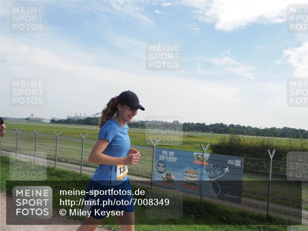 08.09.2024 - Airport Race Miley Keyser http://msf.ph/oto/7008349 08.09.2024 12:29:40 Laufen OLYMPUS, DIGITAL, CAMERA meine-sportfotos.de