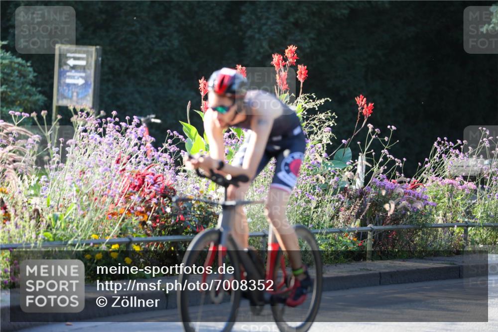 08.09.2024 - Stadtparktriathlon Zöllner http://msf.ph/oto/7008352 08.09.2024 08:52:34 Radfahren 15, 27, 28, 57, 74, 85 meine-sportfotos.de